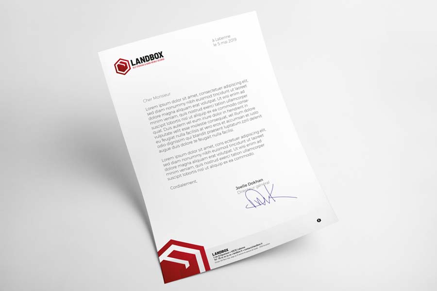 Le studio graphique de l'agence REZO 21 Anglet Pays basque réalise le papier à entête de lettre de Landbox