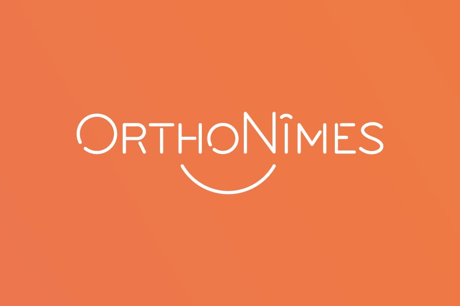 REZO 21 développe le site WordPress du cabinet orthodontistes OrthoNimes